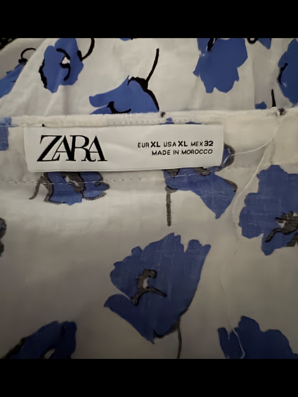 Zara White Dress with Blue Floral Print - Picture 3 of 3